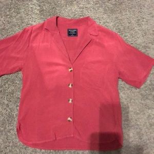 Button down short sleeve shirt
